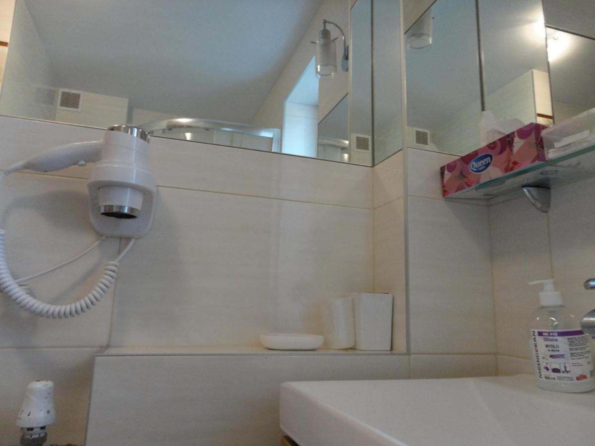 Homestay Strozowka Ґорліце Екстер'єр фото