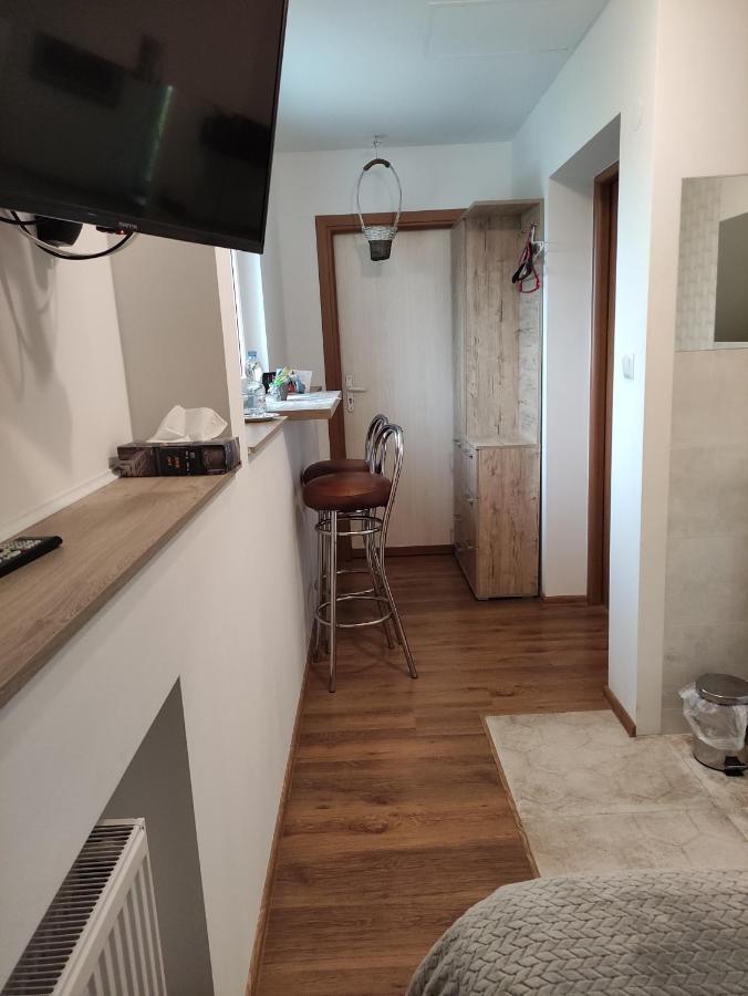 Homestay Strozowka Ґорліце Екстер'єр фото