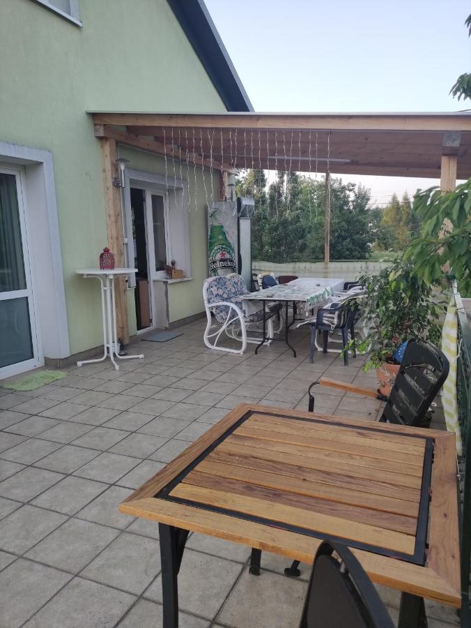 Homestay Strozowka Ґорліце Екстер'єр фото